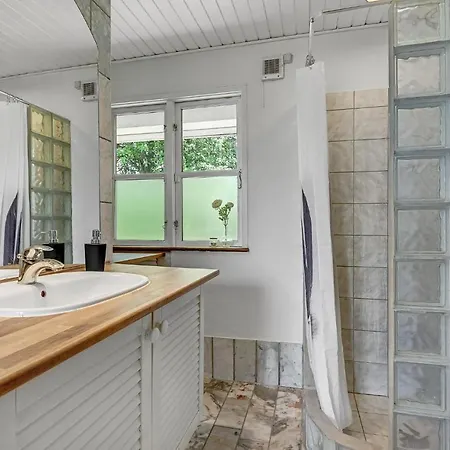 Amazing In With Kitchen Feriehus Egå